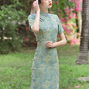 綠色老上海旗袍2025年新款 年輕款 少女改良復古高級感走秀長款 夏季