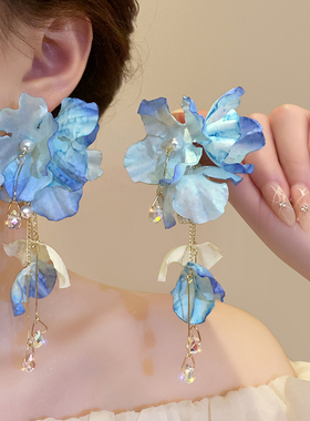 超仙夏日蓝色流苏花朵耳钉女高级感度假风小众耳环绝美气质耳饰