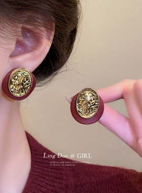 中古港风气质轻奢耳环女2025新款爆款小众设计时尚个性耳钉耳饰