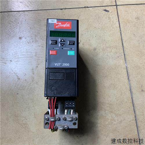 议价VLT2915PT4B20STR0DBF00A00C1丹佛斯变频器VLT2900系1.5KW  3