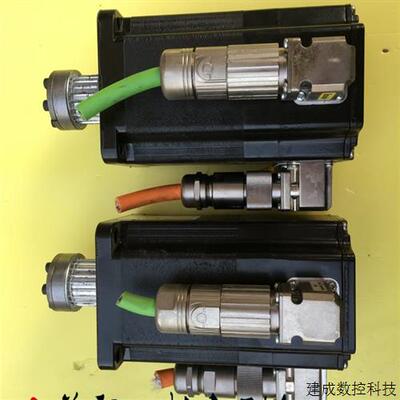 议价BRS39AW661ACA+SD328AU25S2 施耐德驱动器+电机 9新询价