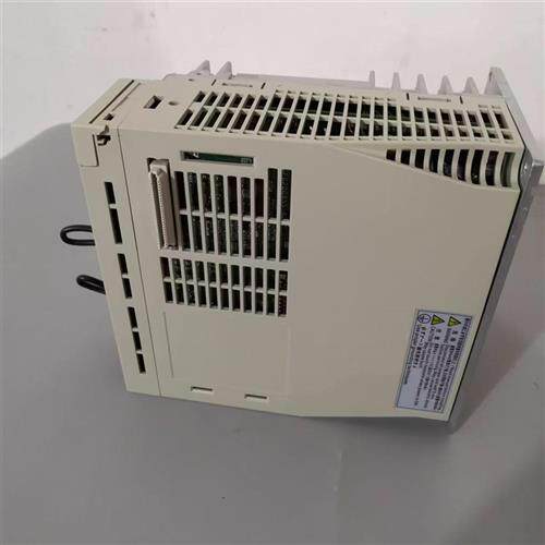 议价伺服驱动器SGD7S-5R5A00A现货库存质保一年顺丰包邮
