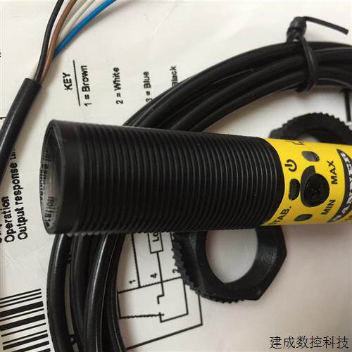 议价现货 S18-2VNDS-2M 邦纳BANNER光电感测器  S18-2VPDS-2M