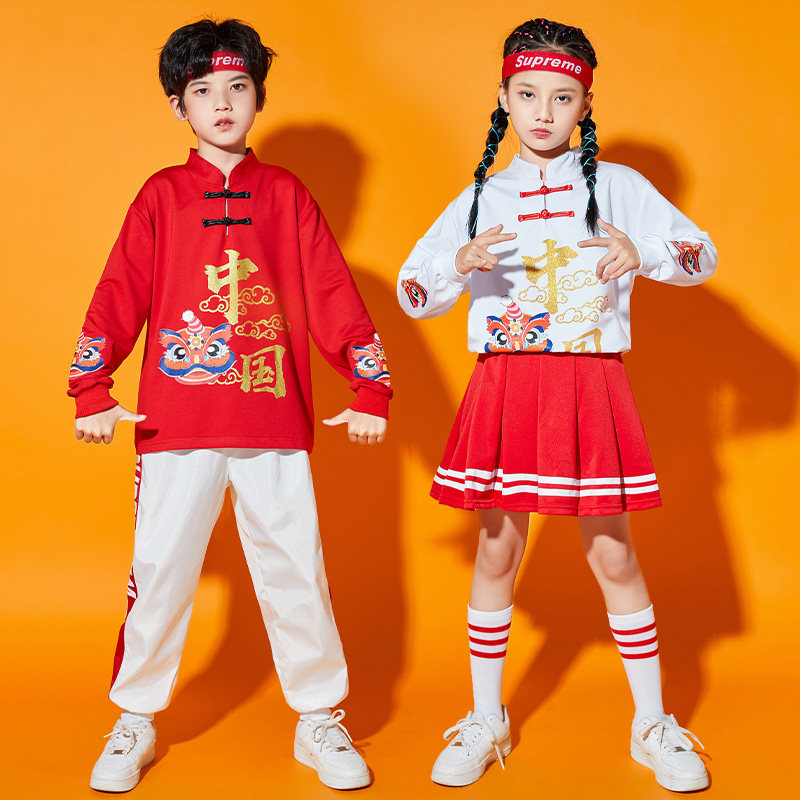 小学生秋季运动会开幕式入场服装
