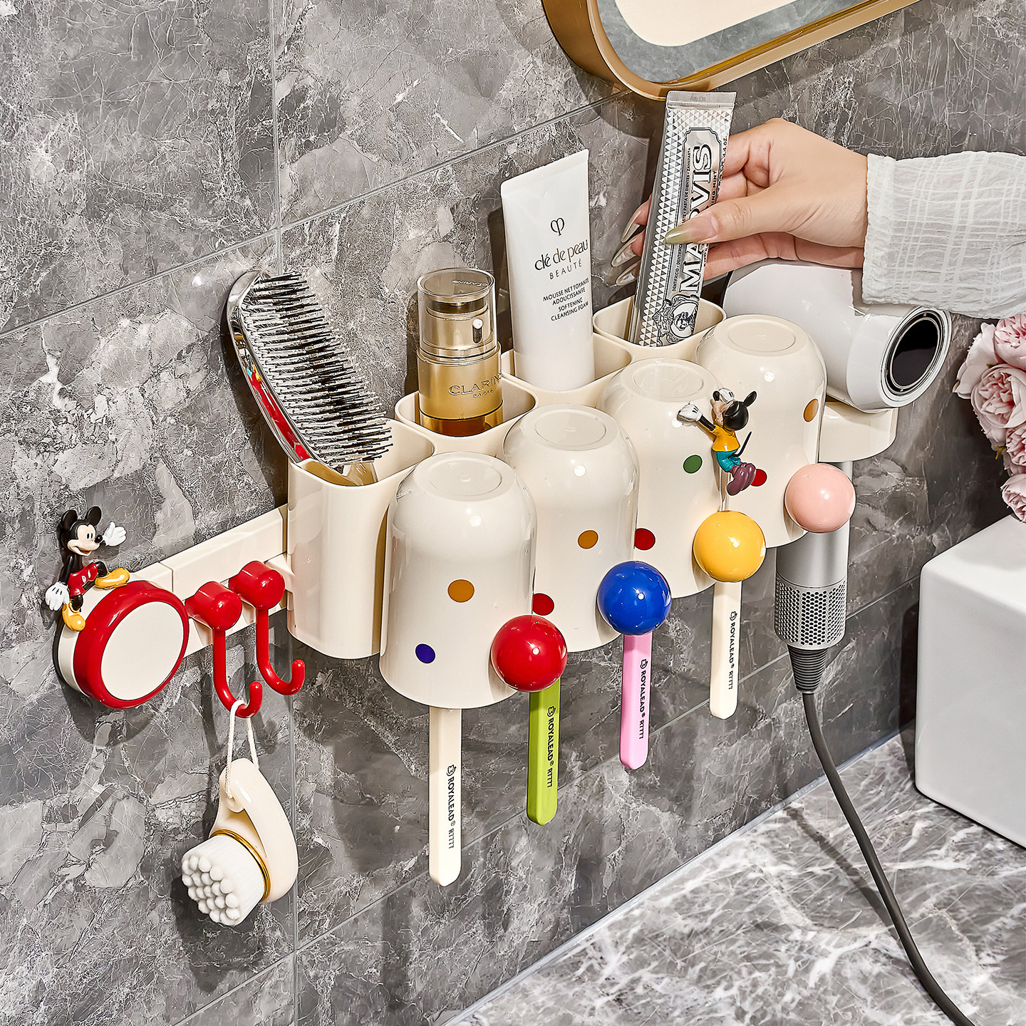 【爆】多功能吹风机置物架