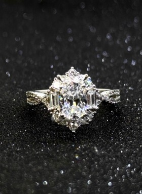 北极星1.5克拉椭圆戒指时尚豪镶