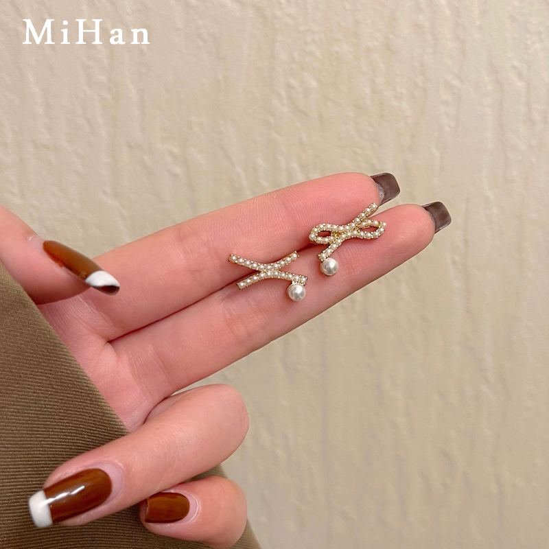 仙气法式蝴蝶结耳钉个性短款小巧