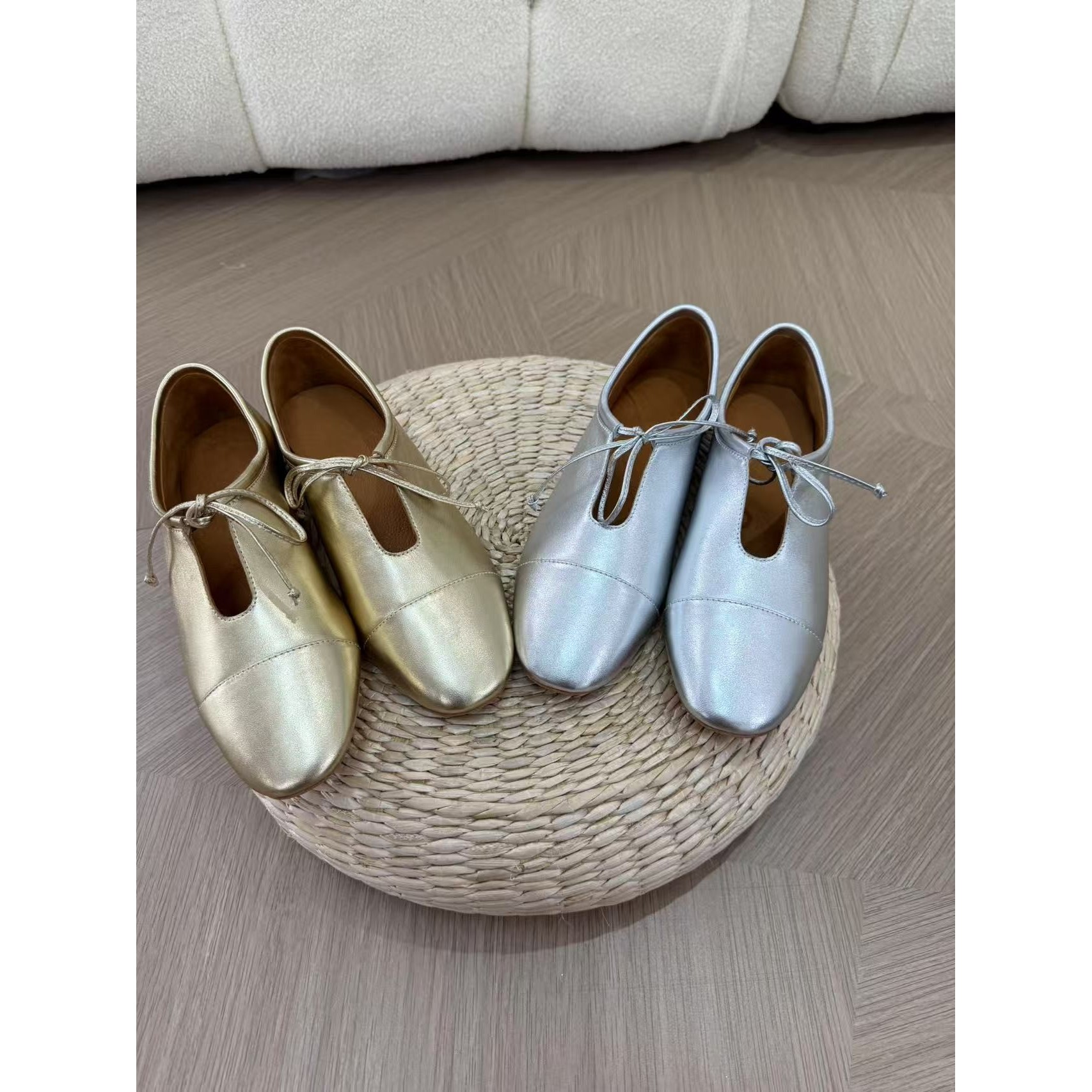 法式超软牛漆皮一字扣带平底玛丽珍单鞋女小皮鞋B1295