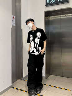 WithoutMe/朋克人像boxy版型做旧印花宽松短袖T恤Dualpersonality