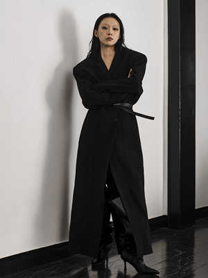 收腰无性别垫肩超长大衣NOP