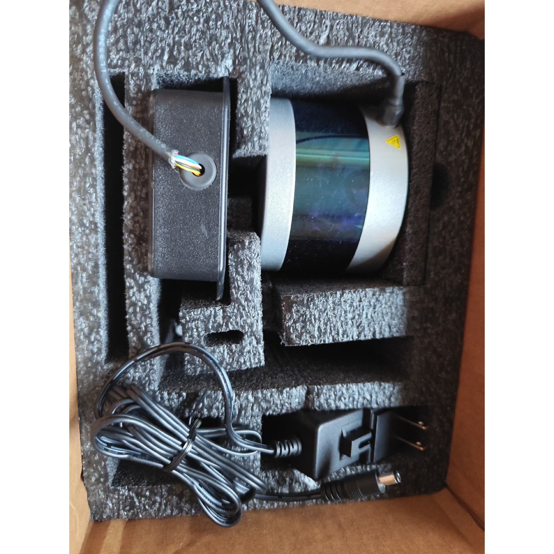 威力登 16线激光雷达  velodyne vlp-16 l,拍前沟通