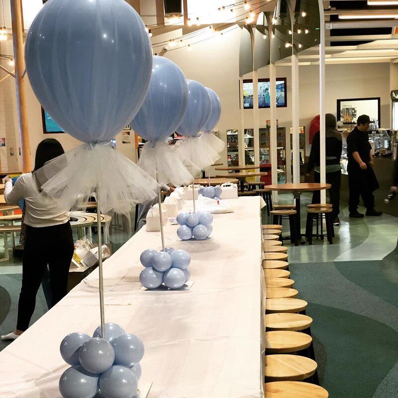 包纱气球桌飘立柱婚礼网纱星星纱波波球生日拍照道具商场活动布置