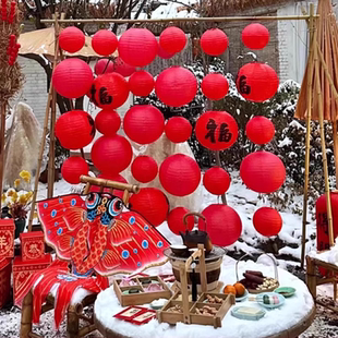 2026新年元旦大红纸灯笼装饰氛围场景商场橱窗挂件活动布置美陈设