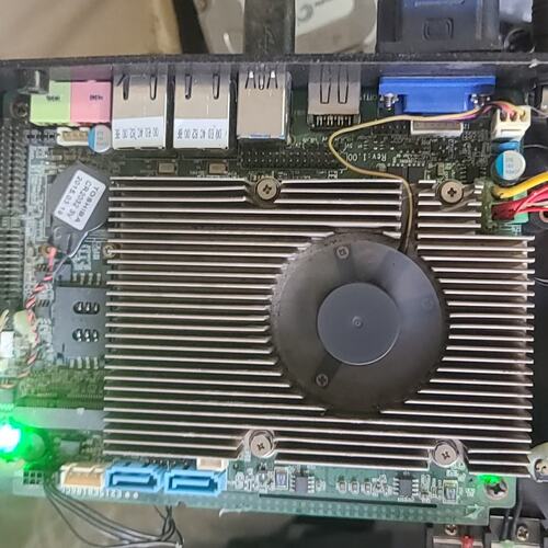 议价派勤HM67 双网口6COM口3.5寸一体机主板可维修