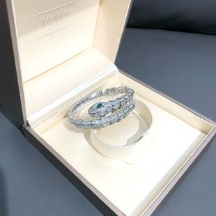 二手推荐宝格丽SERPENTI蛇形白金满钻手镯经典祖母绿眼蛇头手镯