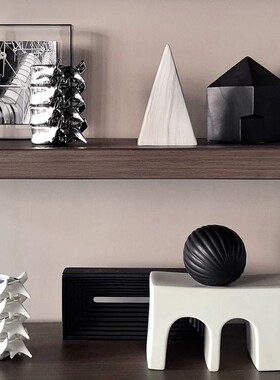 LIVETAI现代简约脊椎造型摆件