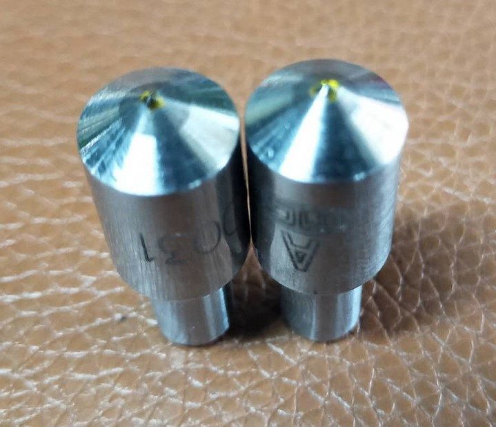 洛氏硬度计HRC-150A3华银纯天然金刚石压头钢球压头侧头硬度块