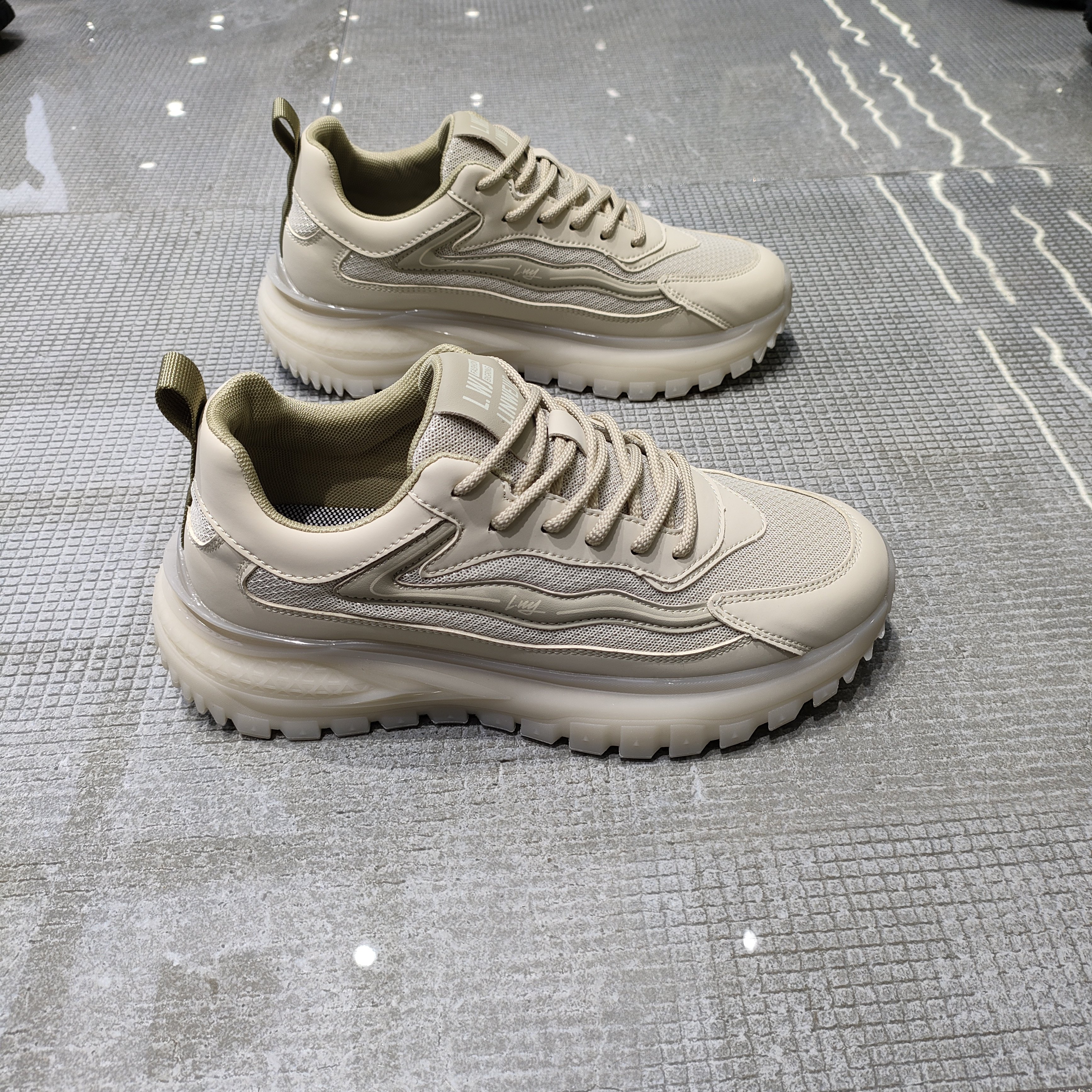 气垫减震轻便跑步鞋2026春季新款欧货潮运动休闲软底防滑百搭男鞋,流行男鞋,老爹鞋,淘宝优惠券,粉丝福利购,淘宝优惠卷