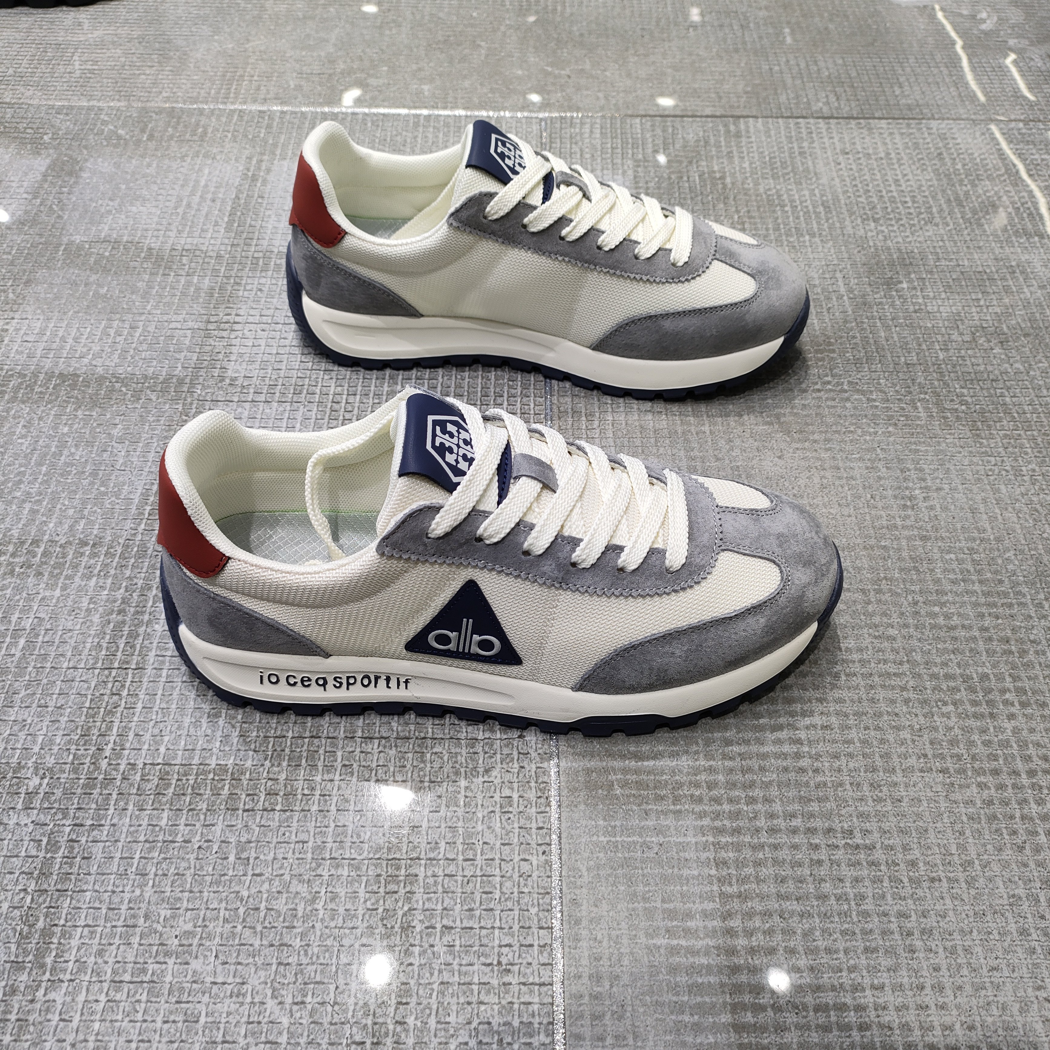 男鞋运动休闲阿甘鞋轻便减震小青年2026春季新款网红同款百搭男鞋,流行男鞋,时尚休闲鞋,淘宝优惠券,粉丝福利购,淘宝优惠卷