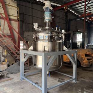 畅销不锈钢立式 液体搅拌罐洗发水沐浴露液体搅拌机液体加热混合机