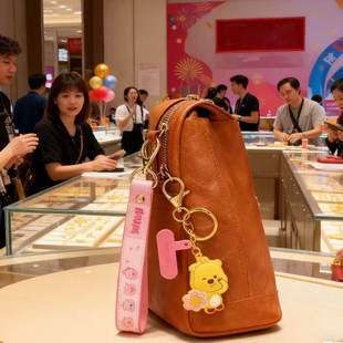 足金999黄金loopy手机链钥匙扣包挂件传统新年送礼