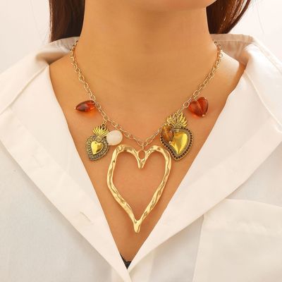 欧美跨境圣心不规则镂空爱心吊坠