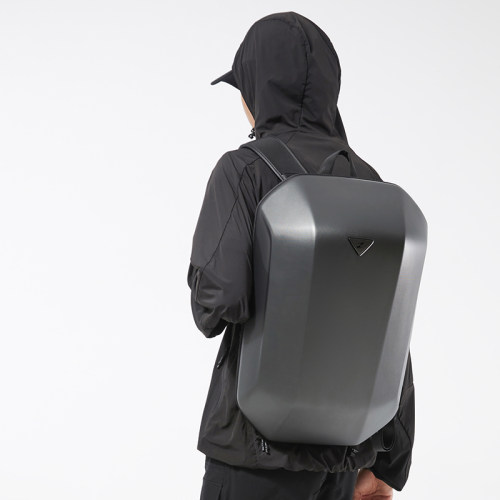 原创机车骑行头盔包硬壳防撞背包