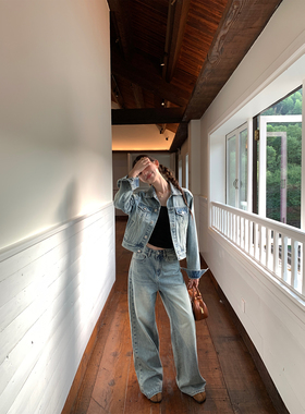 辰米范 潮流先锋 复古浅蓝高腰牛仔裤女早秋宽松休闲直筒阔腿长裤