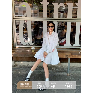 辰米范【现货6折】长袖连衣裙女早秋白色宽松百褶a字polo衫短裙