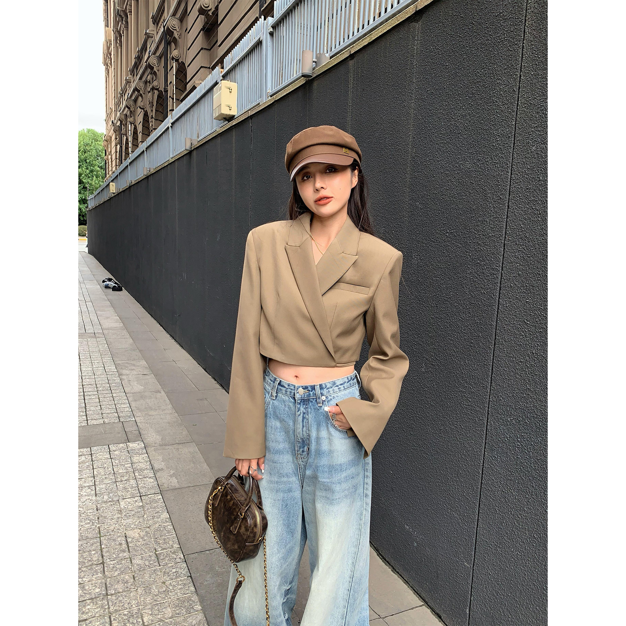 辰米范【现货6折】短款长袖西装外套女秋季2025新款收腰小西服,女装/女士精品,西装,淘宝优惠券,粉丝福利购,淘宝优惠卷