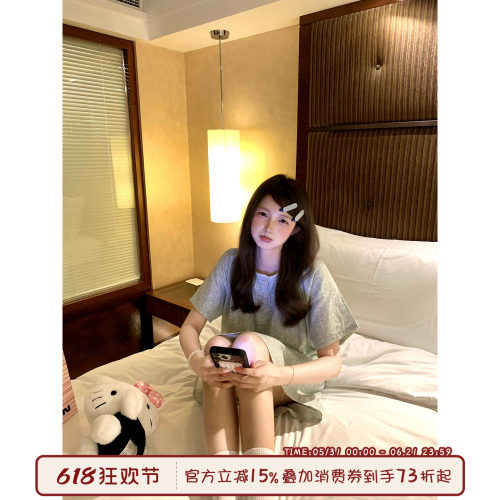 馨帮帮温柔小碎花短袖睡裙