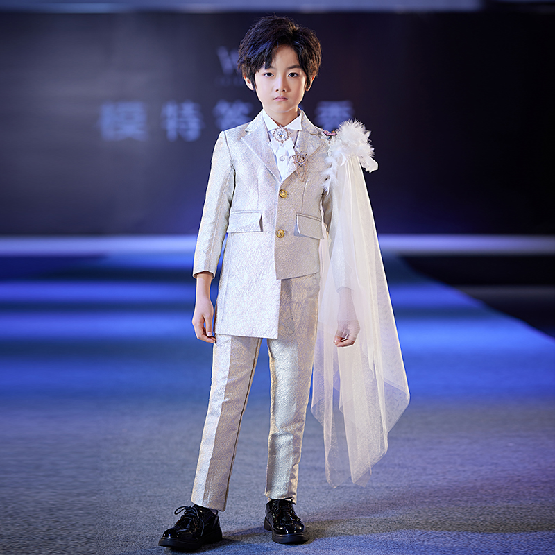 儿童模特走秀西装套装帅气英伦风男孩主持人花童礼服钢琴演出服夏