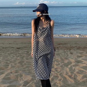 棋盘格吊带裙女2021新款 连衣裙 夏赫本设计感小众法式