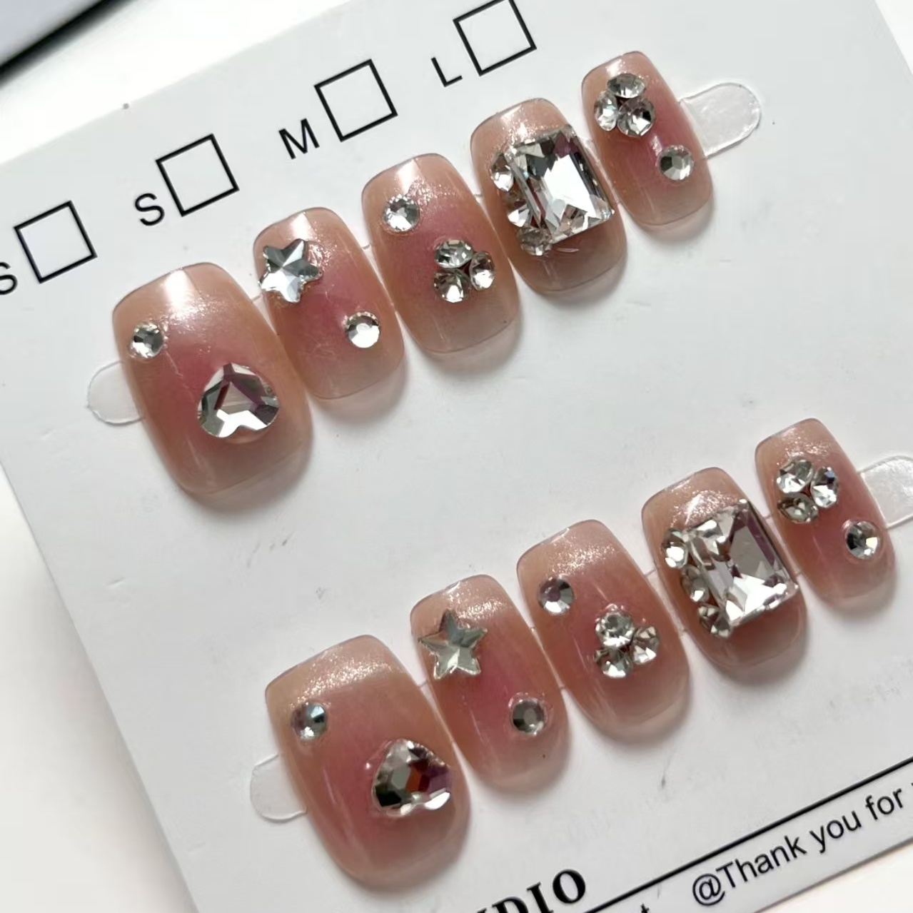 仙女款裸粉渐变美甲 满钻立体星星爱心 高级感穿戴甲片