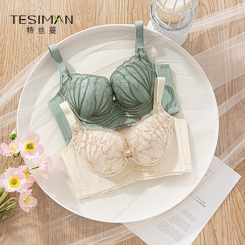 五排扣收副乳调整型塑形聚拢内衣