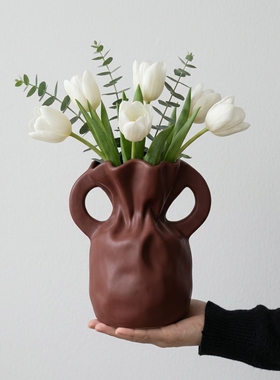 简约皮质双耳云朵包花瓶摆件