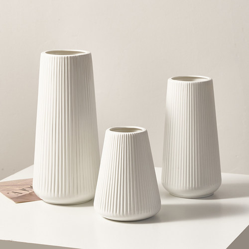 简约现代T型花瓶陶瓷白色插花器