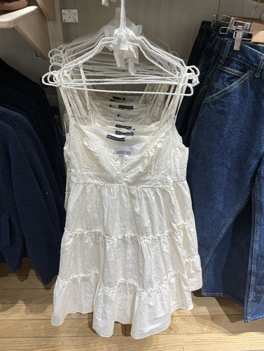 新款三粒扣V领吊带裙bm连衣裙女