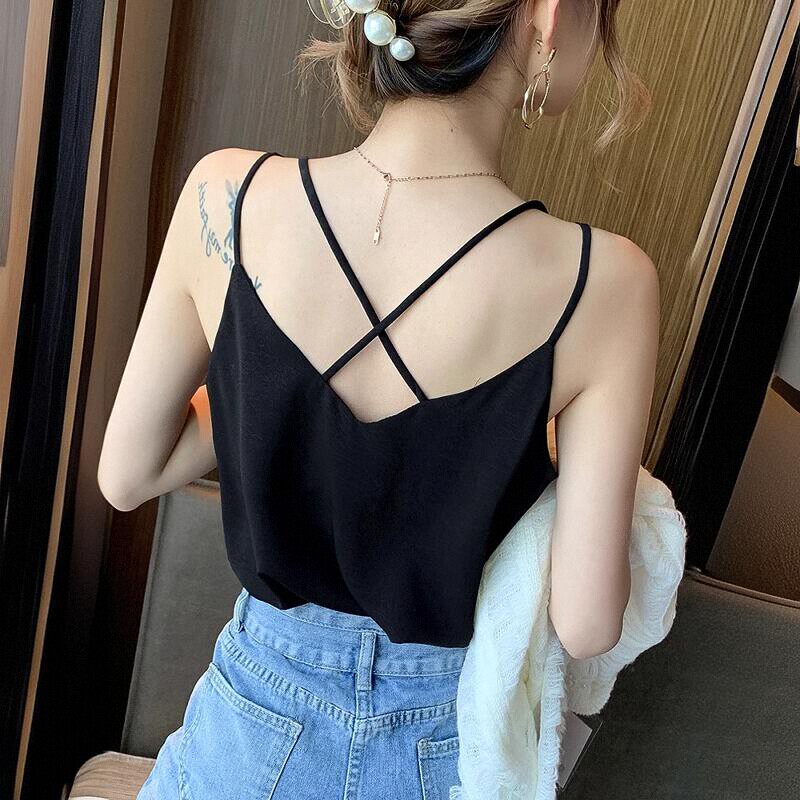 吊带背心女2026新款可外穿秋季西装内搭性感上衣雪纺美背打底衫