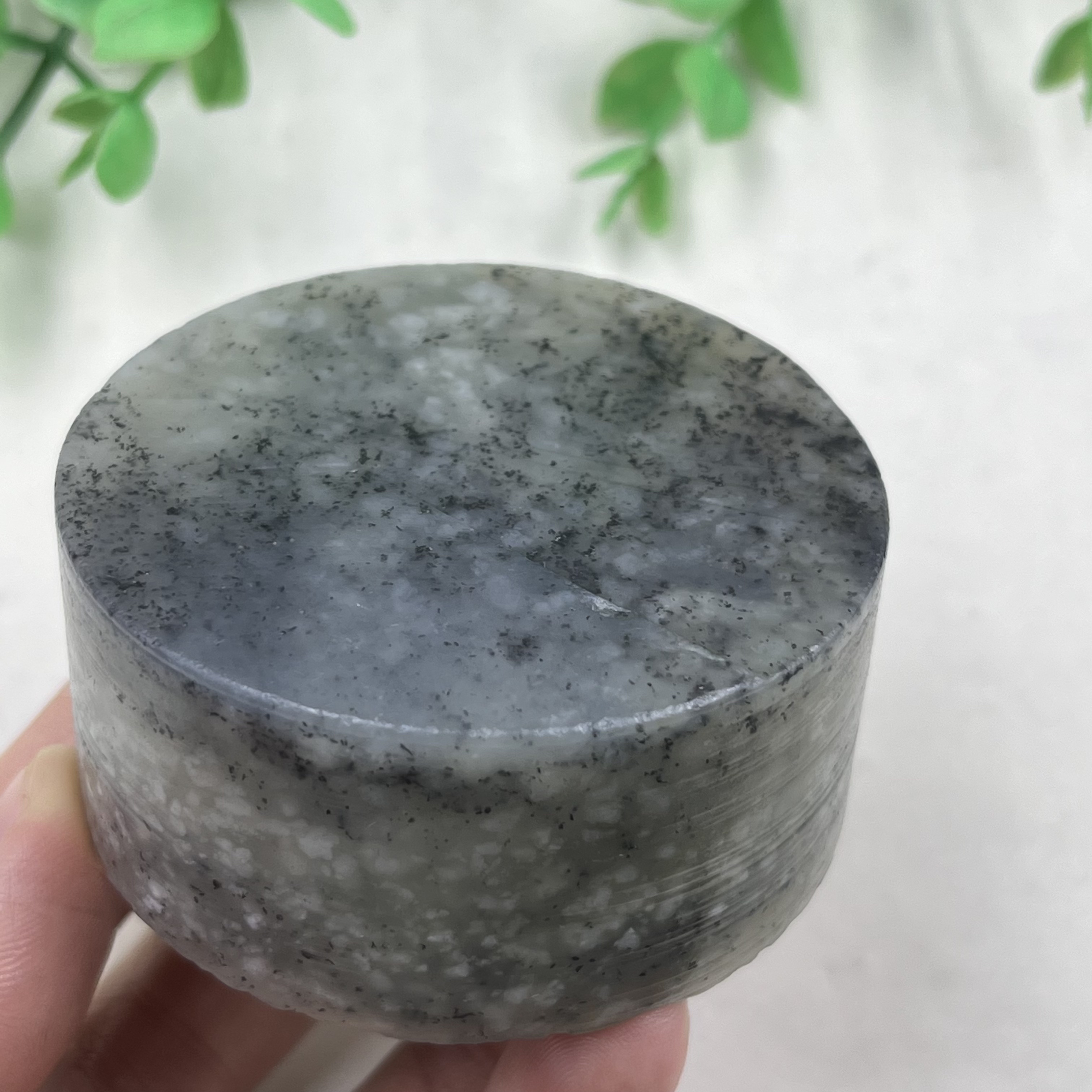 新疆和田玉青花籽手镯芯把件边角料镇纸圆柱玉石料DIY包邮195克t