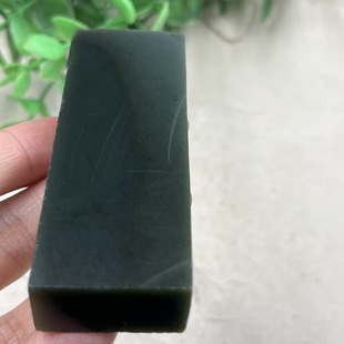 新疆和田玉糖青玉且末牌子边角料长方料玉石下脚料毛料 74克t 包邮