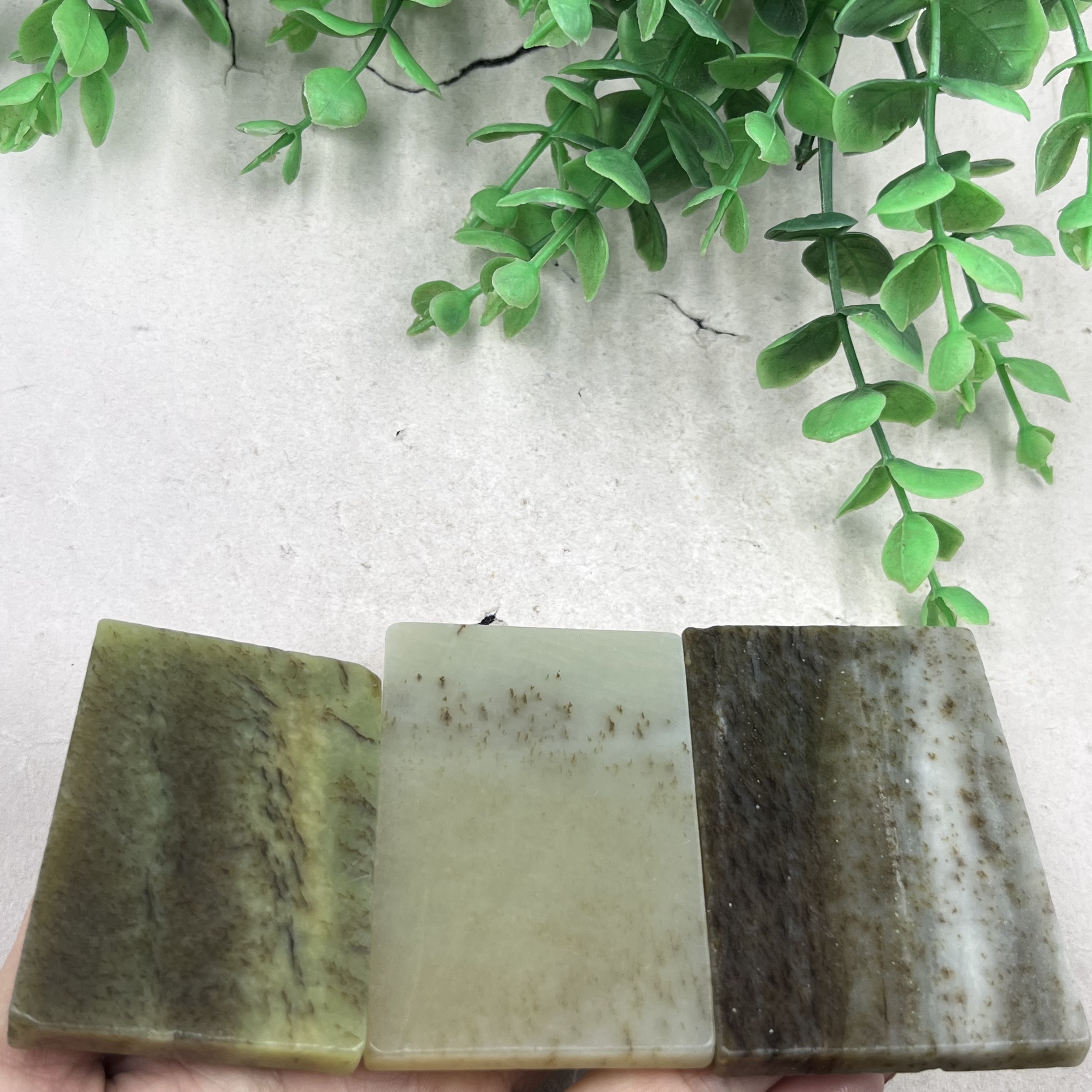 3件价新疆和田玉黄口糖玉特色意境牌子边角料薄片下脚料毛料包邮t