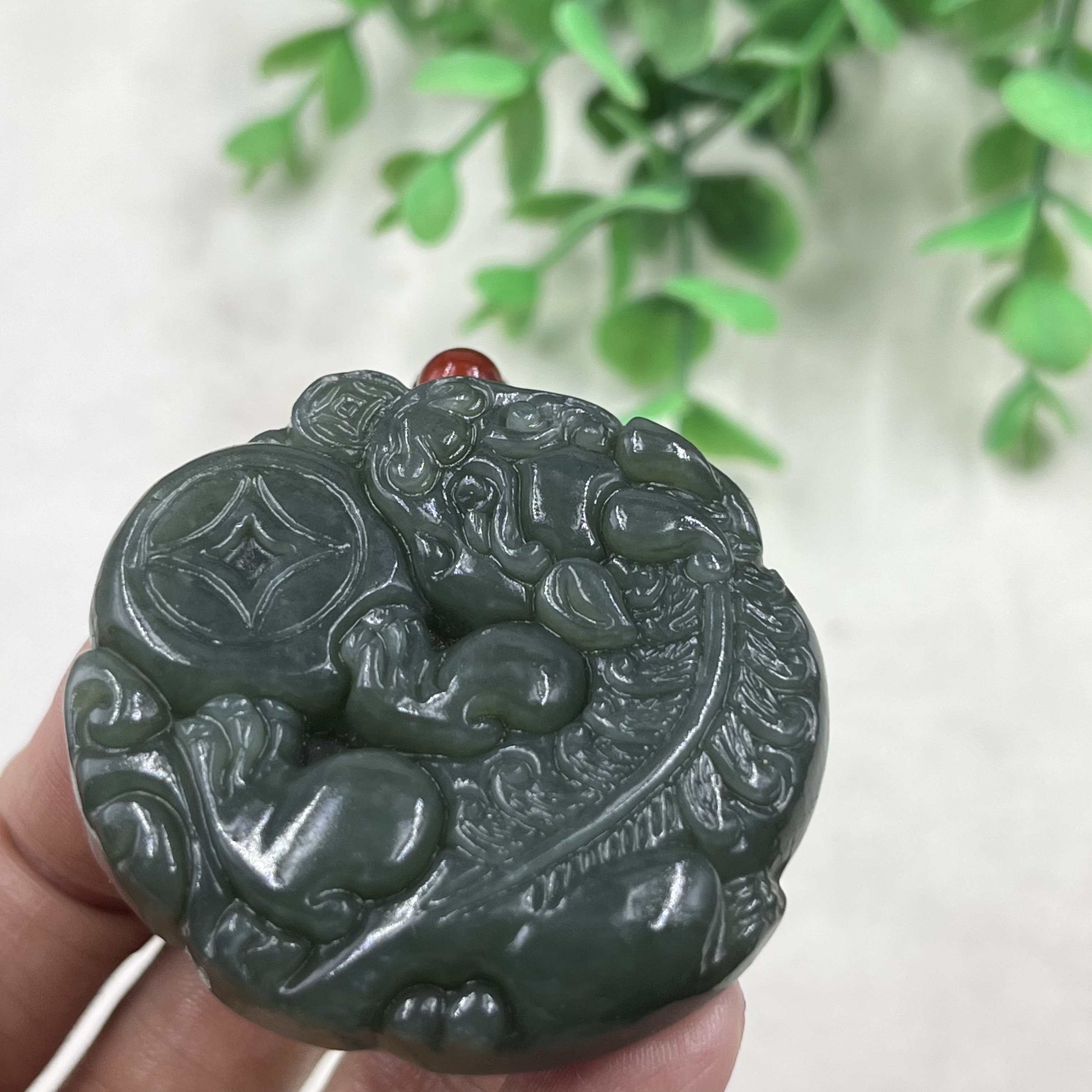 新疆和田玉青玉且末蓝貔貅玉坠平安瑞兽吊坠项坠圆牌挂件包邮42克