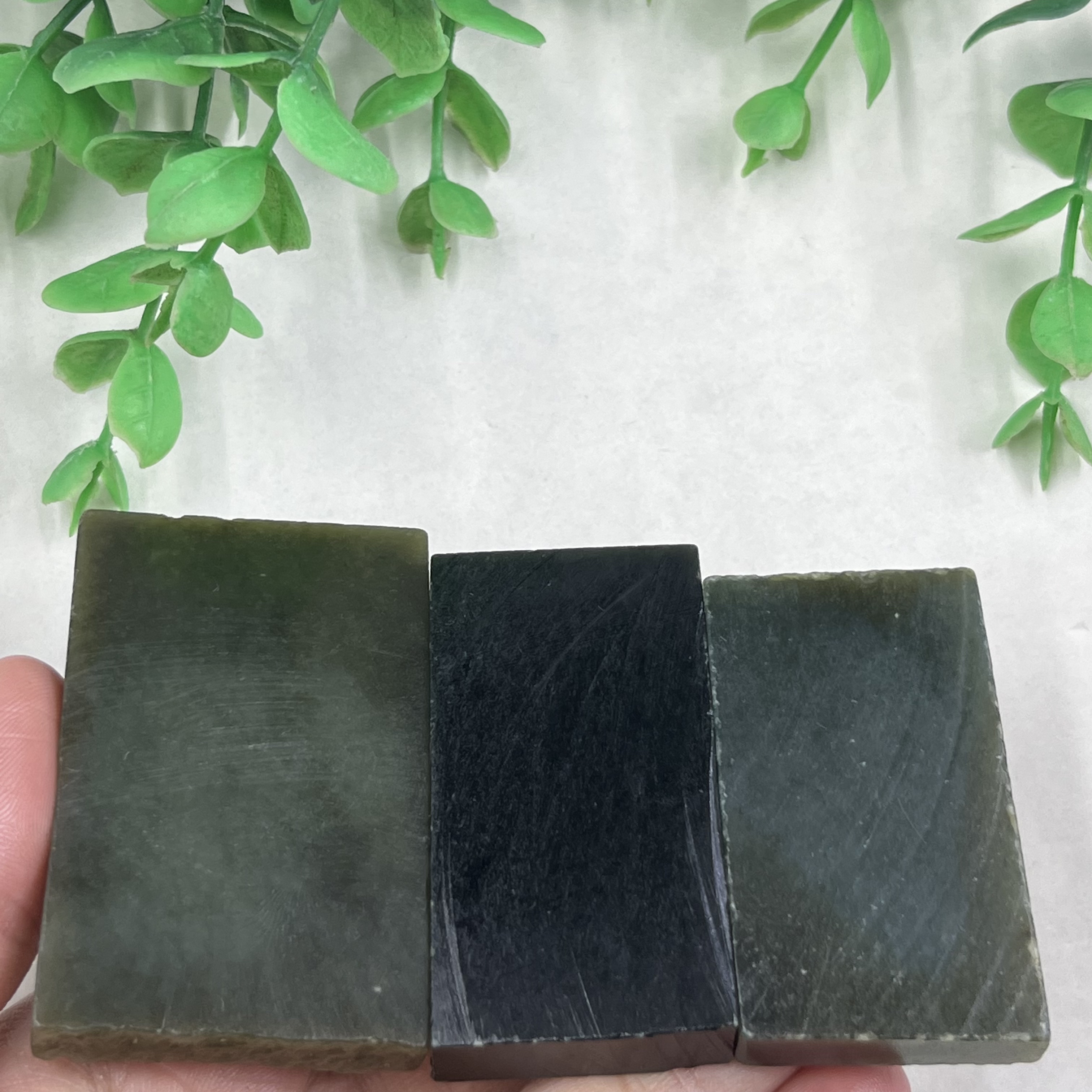 3件价新疆和田玉青玉且末牌子料边角料玉石料DIY吊坠下脚料包邮t