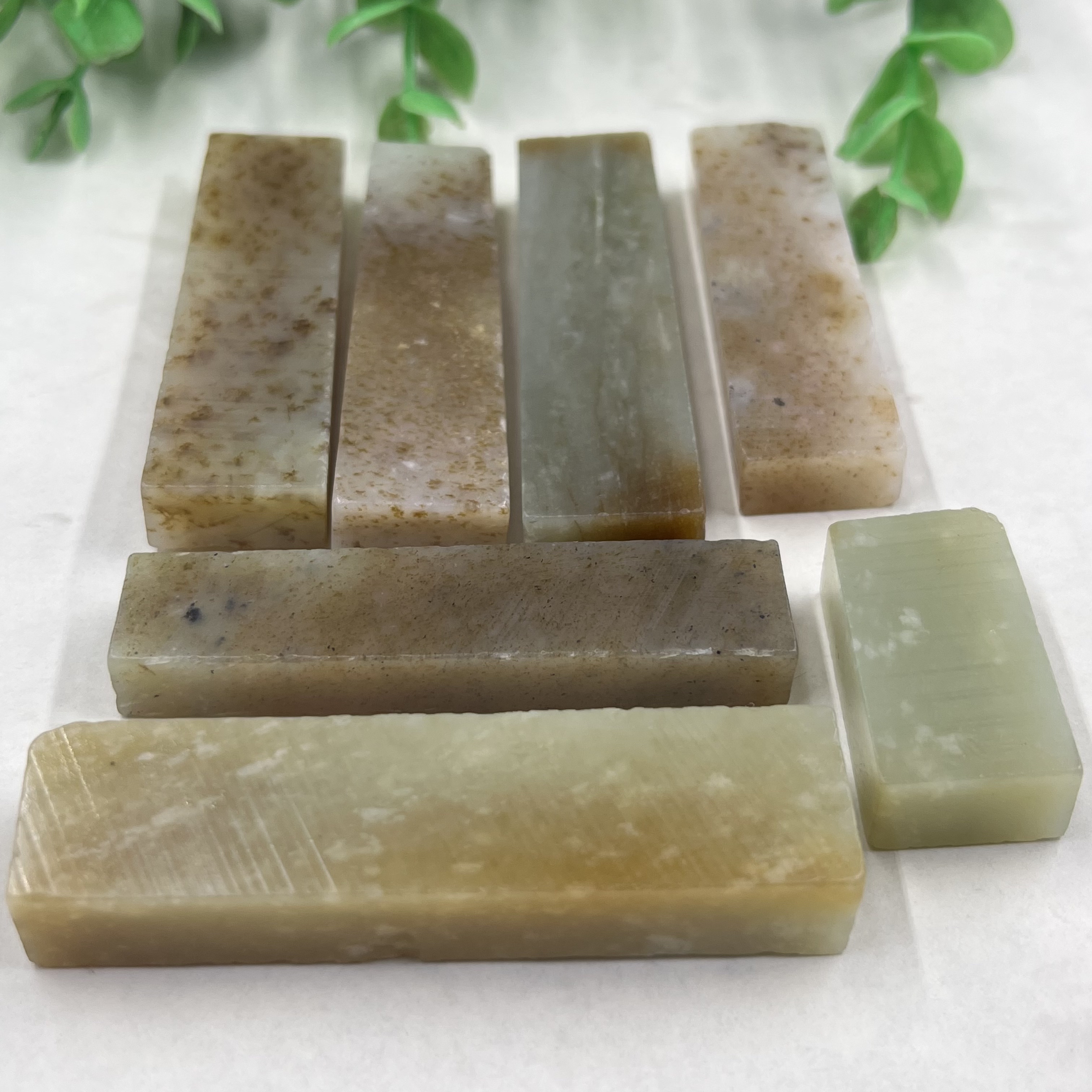 7件价新疆和田玉糖玉且末小件牌子料边角料玉石料DIY吊坠包邮ta
