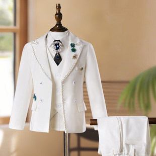 男童礼服高端儿童西装套装高级感男孩小西服主持人钢琴演出服白色