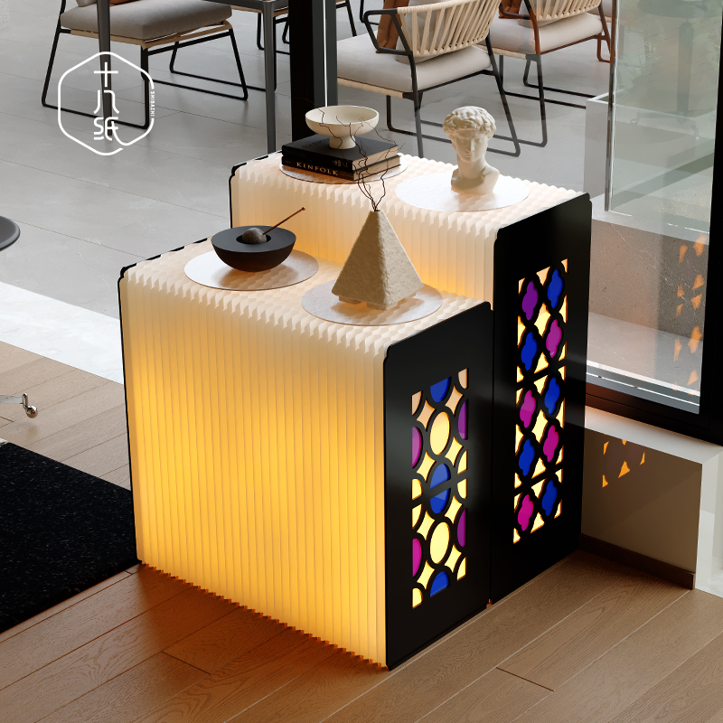 十八纸中岛展台长条中空置物台