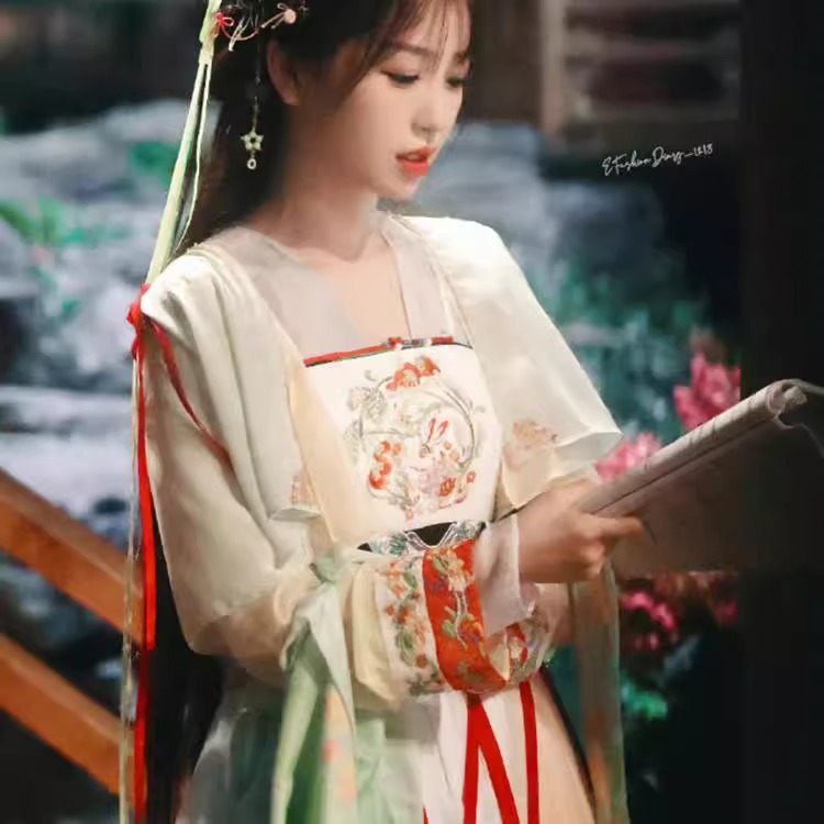 永夜星河复刻同款虞书欣凌妙妙
