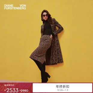 驼色O型几何针织提花铅笔裙KM3T006 DVF2025秋冬新款 提花工艺