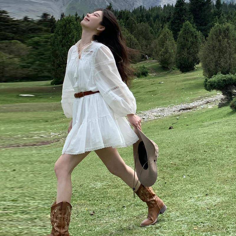 法式欧美白色衬衫式连衣裙腰带收腰女春秋新款薄款长袖小个子短裙